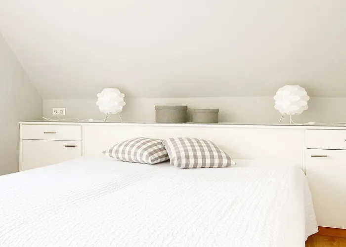 Lägenhet Kastanienallee