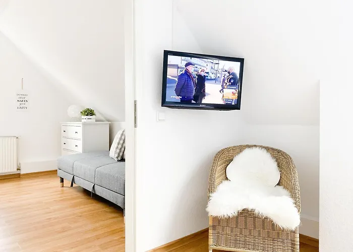 Kastanienallee Lägenhet